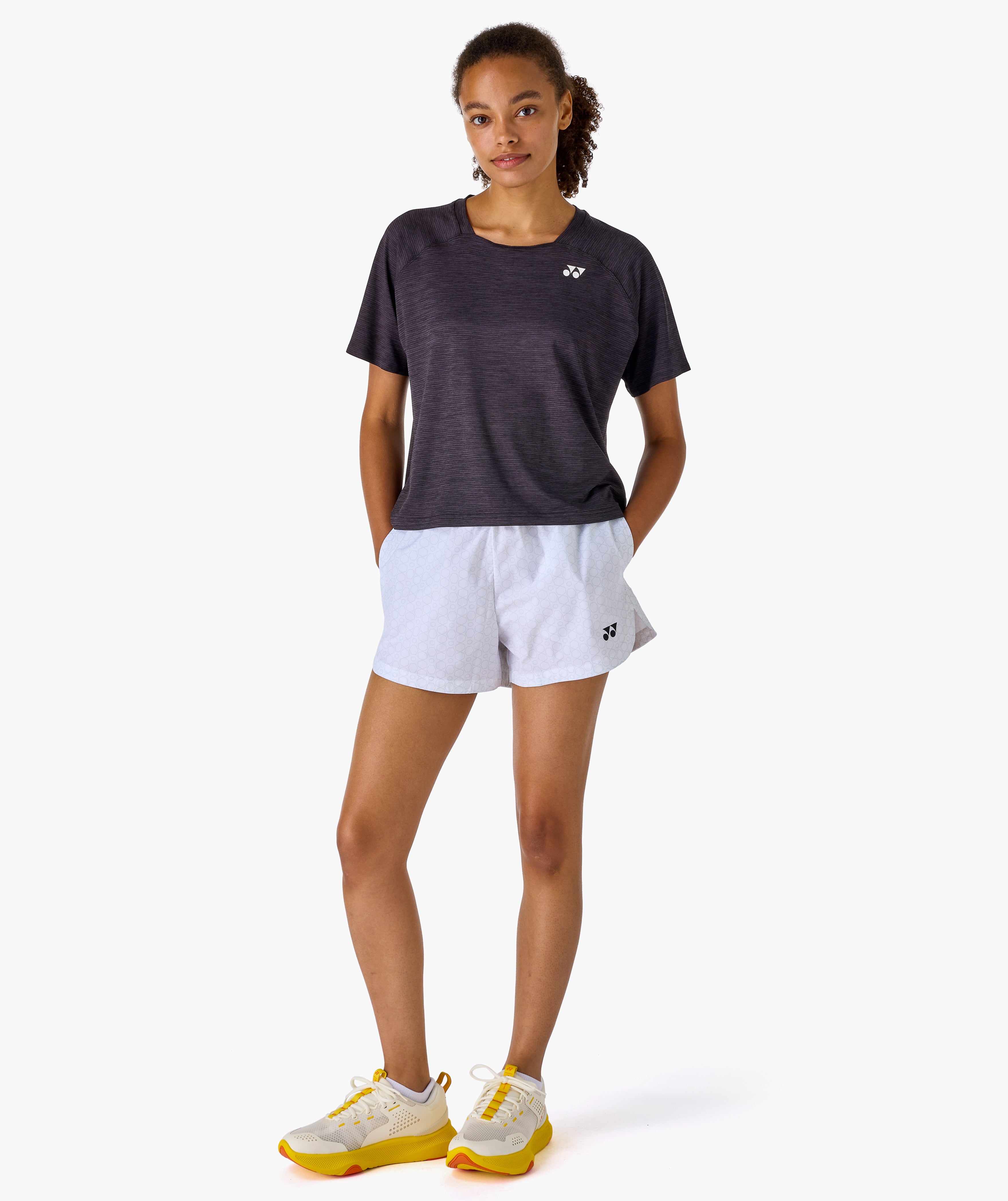Alternative view of Formline Boxy Crew