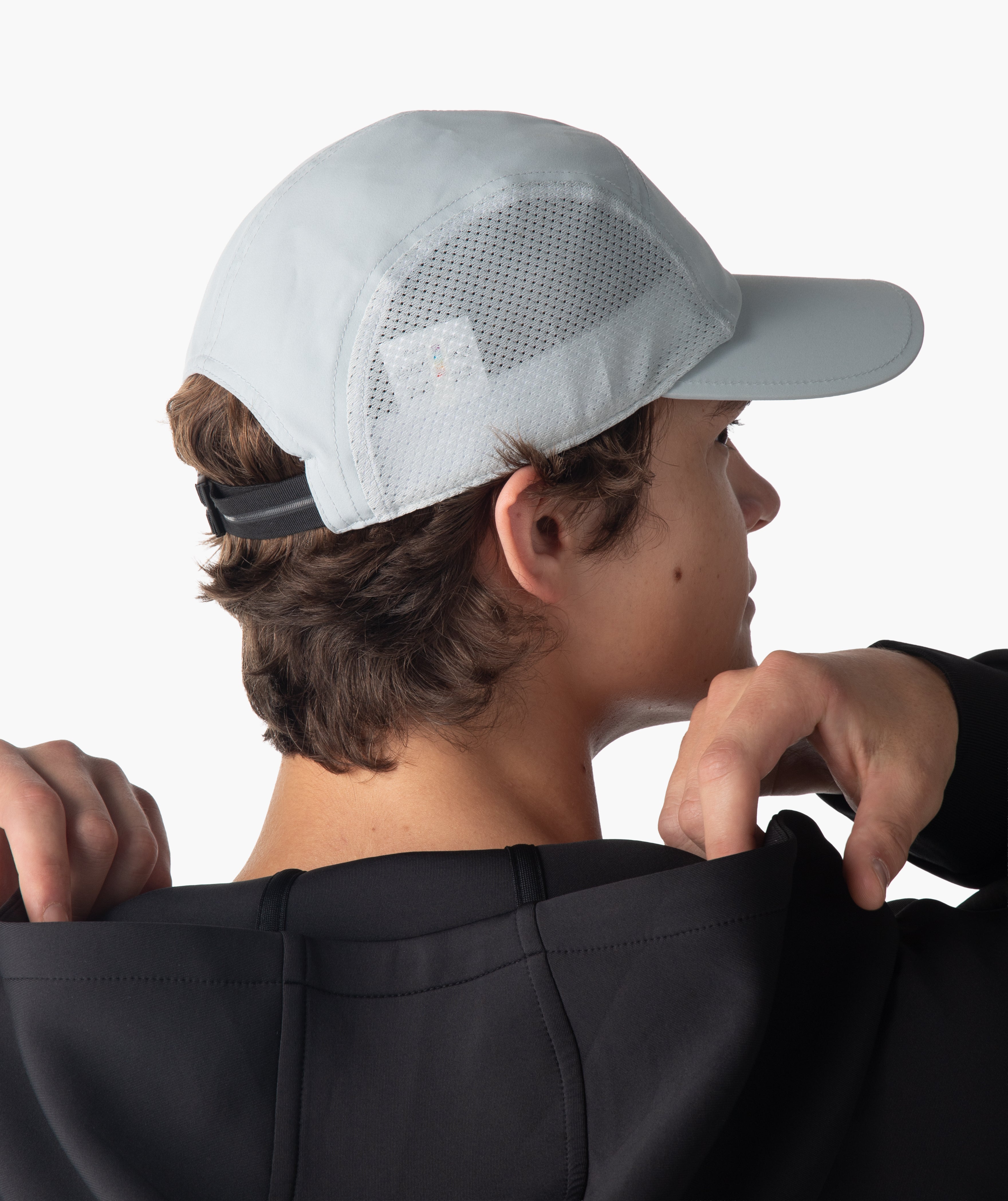 Alternative view of Mesh Panel Performance Cap