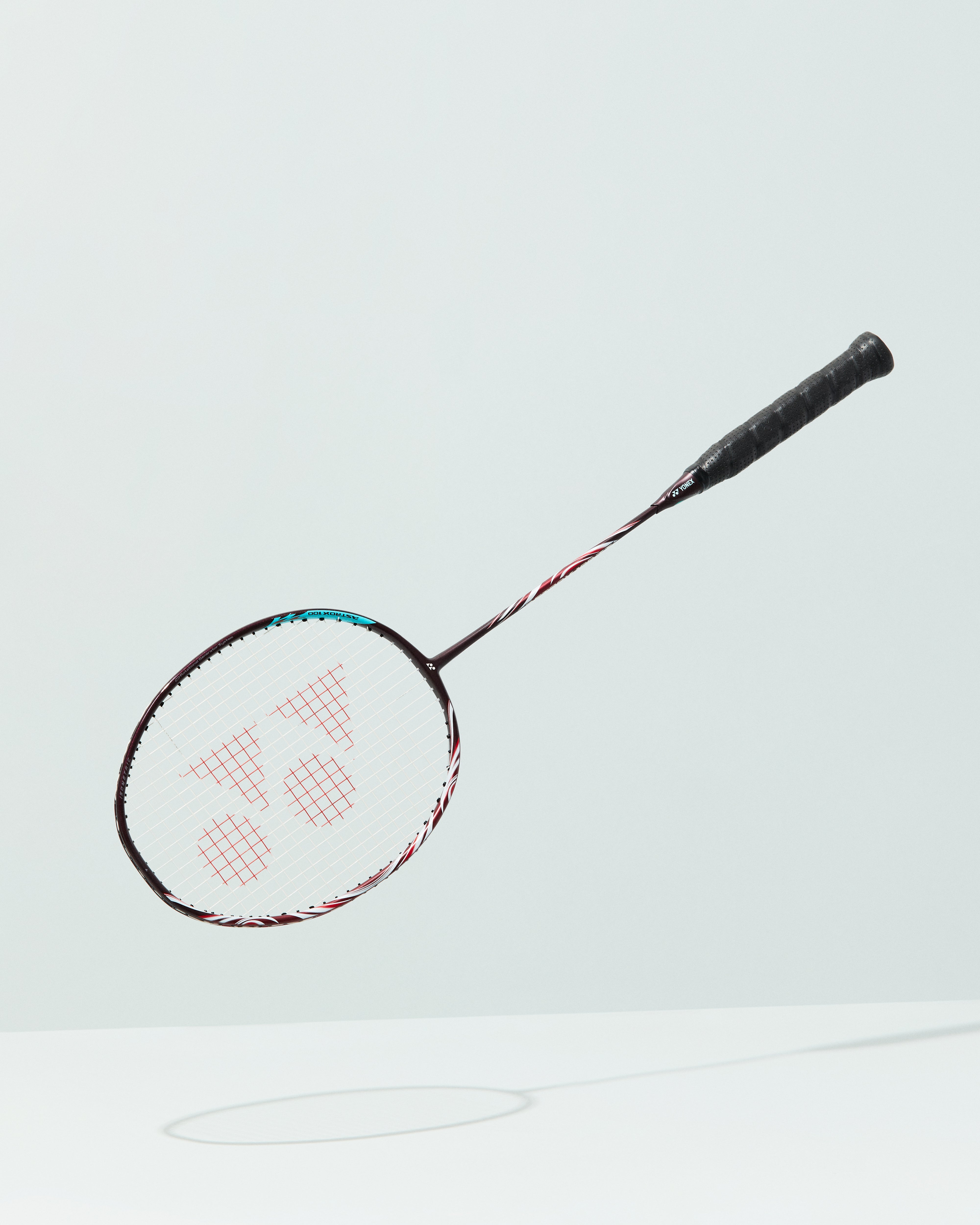 Alternative view of Astrox 100 Tour